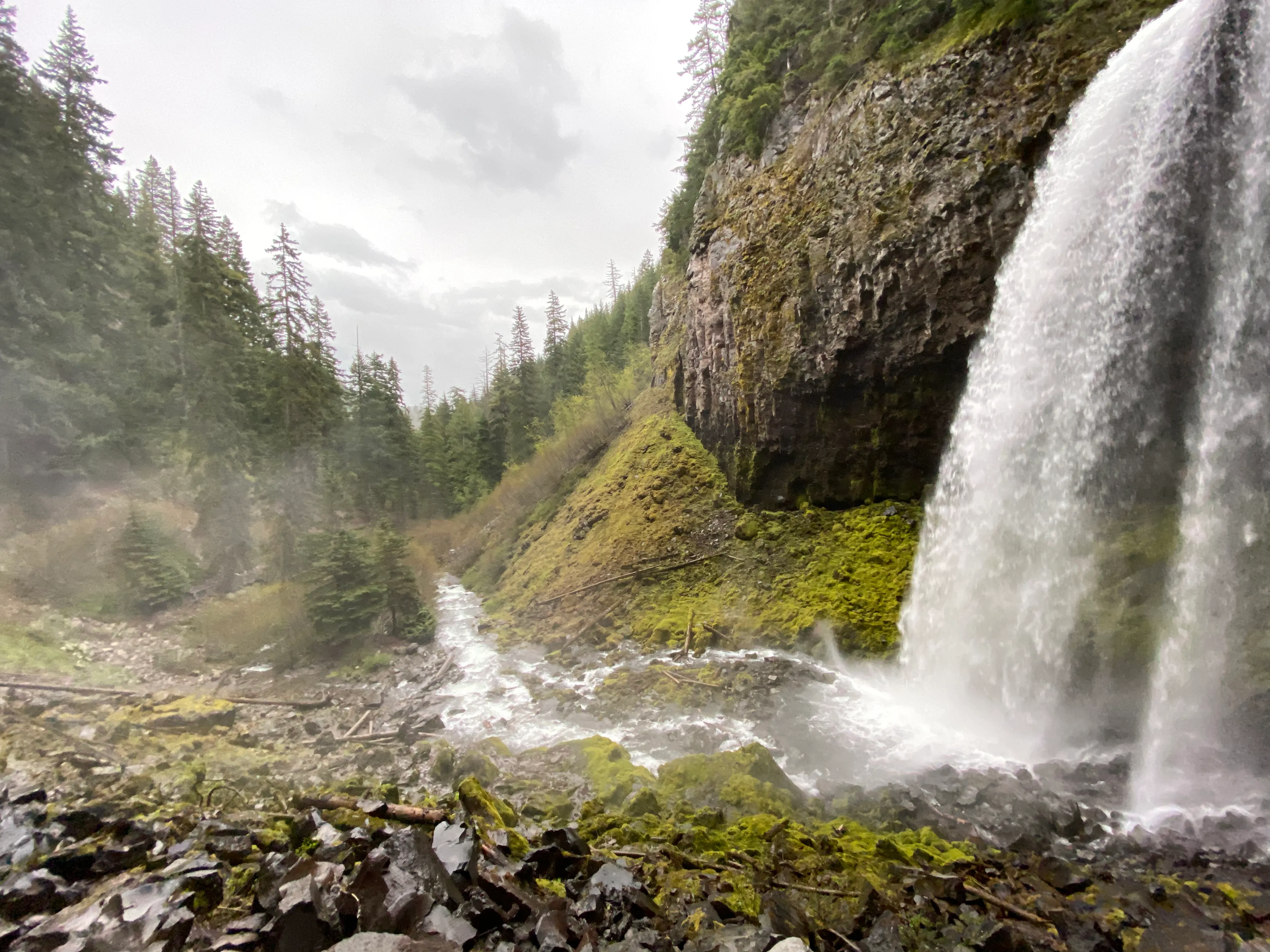 Tamanawas Falls