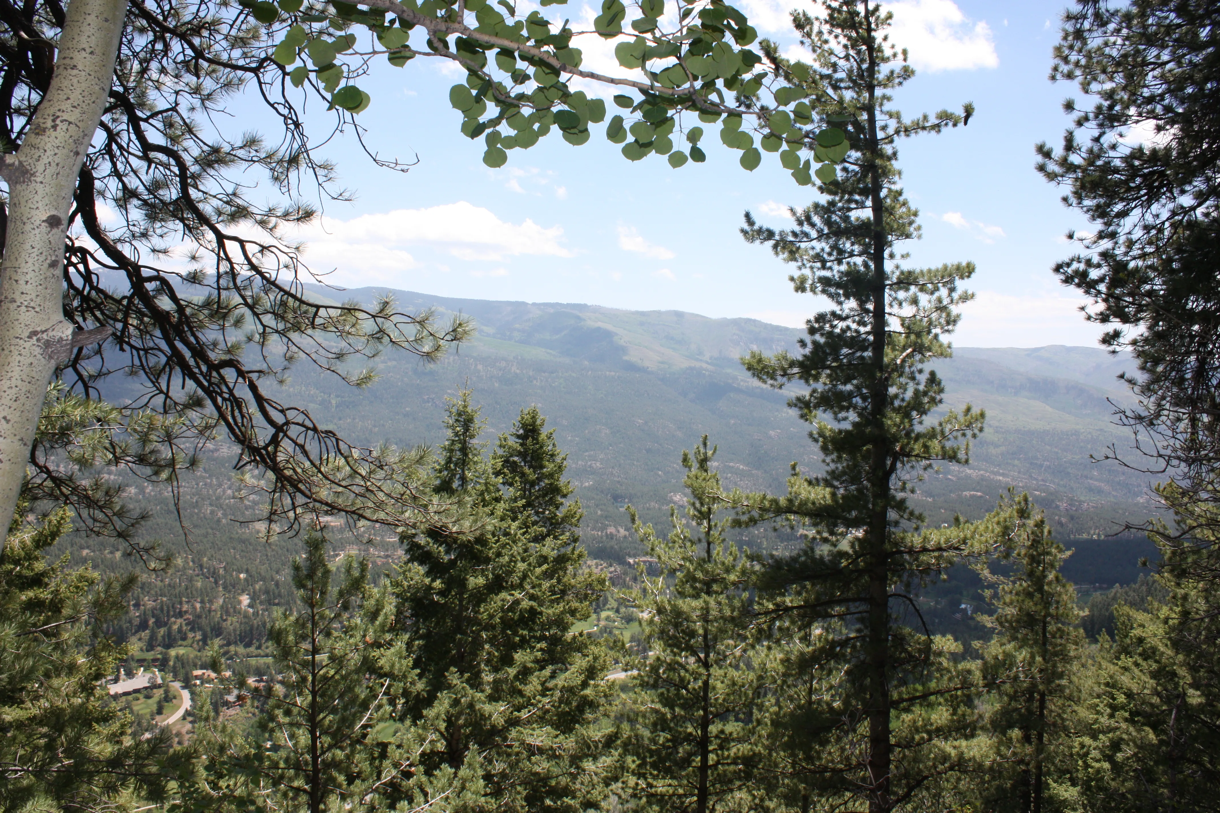 Hike Goulding Creek