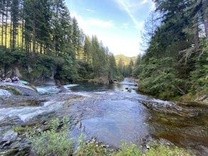 Explore Naked Falls