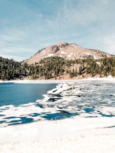 Lake Helen in Lassen Volcanic NP
