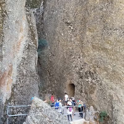 Hike the High Peaks & Balconies Cave Loop