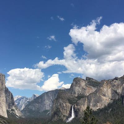 Drive the Yosemite Valley Loop