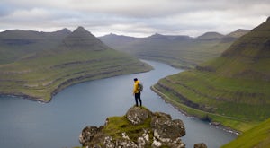 Hike to Hvíthamar Mountain