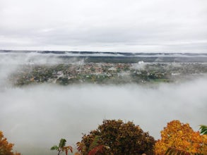 Hike up to Garvin Heights Overlook 