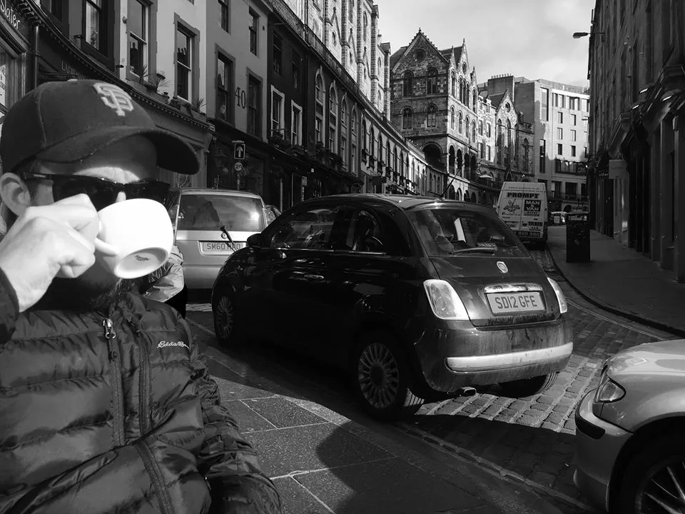 Stroll Victoria Street 