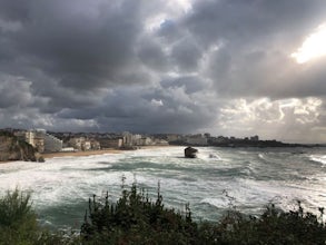 Explore the Phare de Biarritz