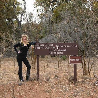 Hiking Kisva Trail in Red Rocks State Park