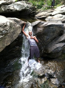 Hike Lake Chinnabee to Devil's Den Falls