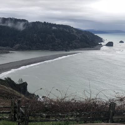 Hike to the Klamath River Outlook