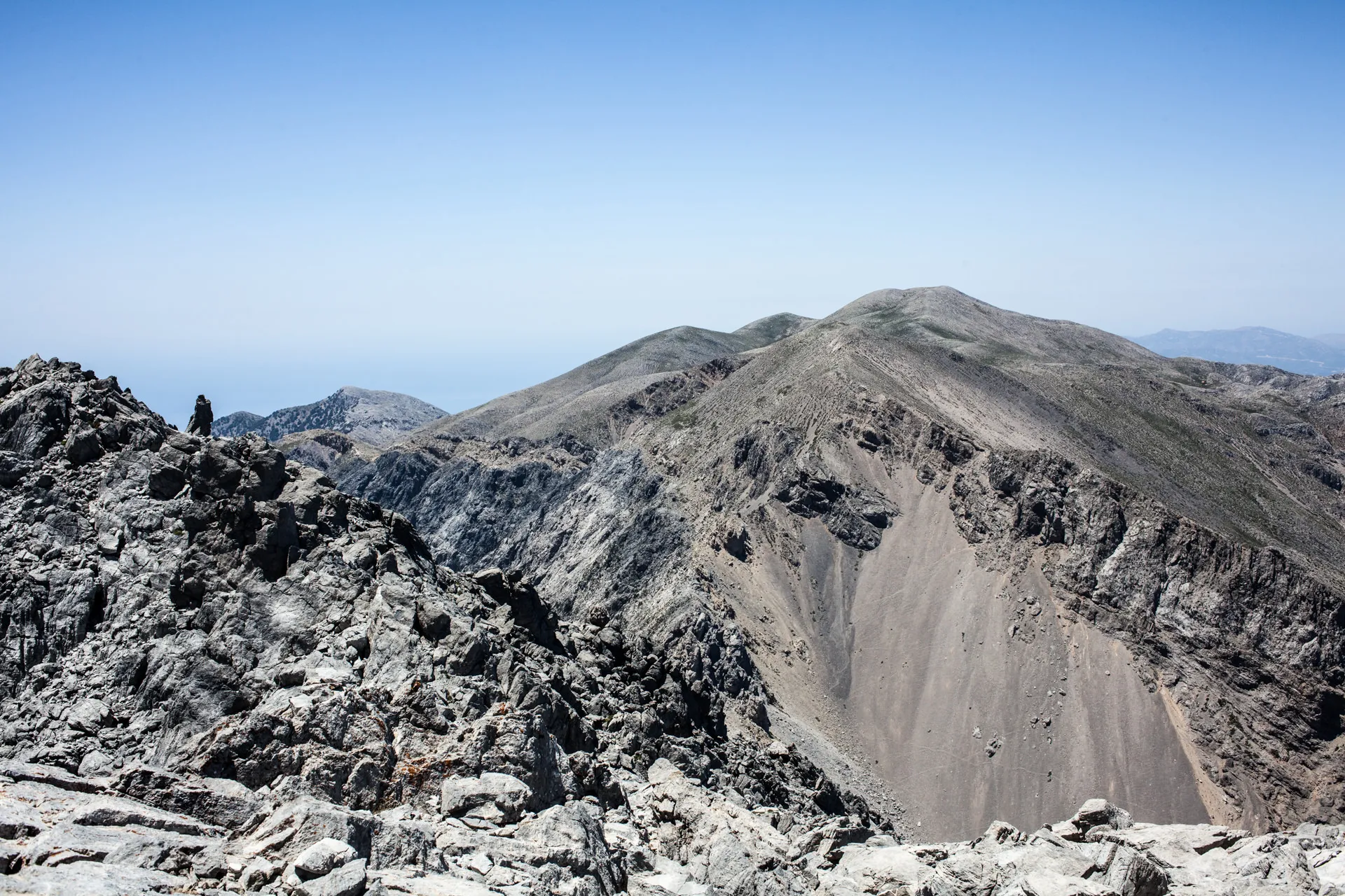 Hike to Gigilos Summit