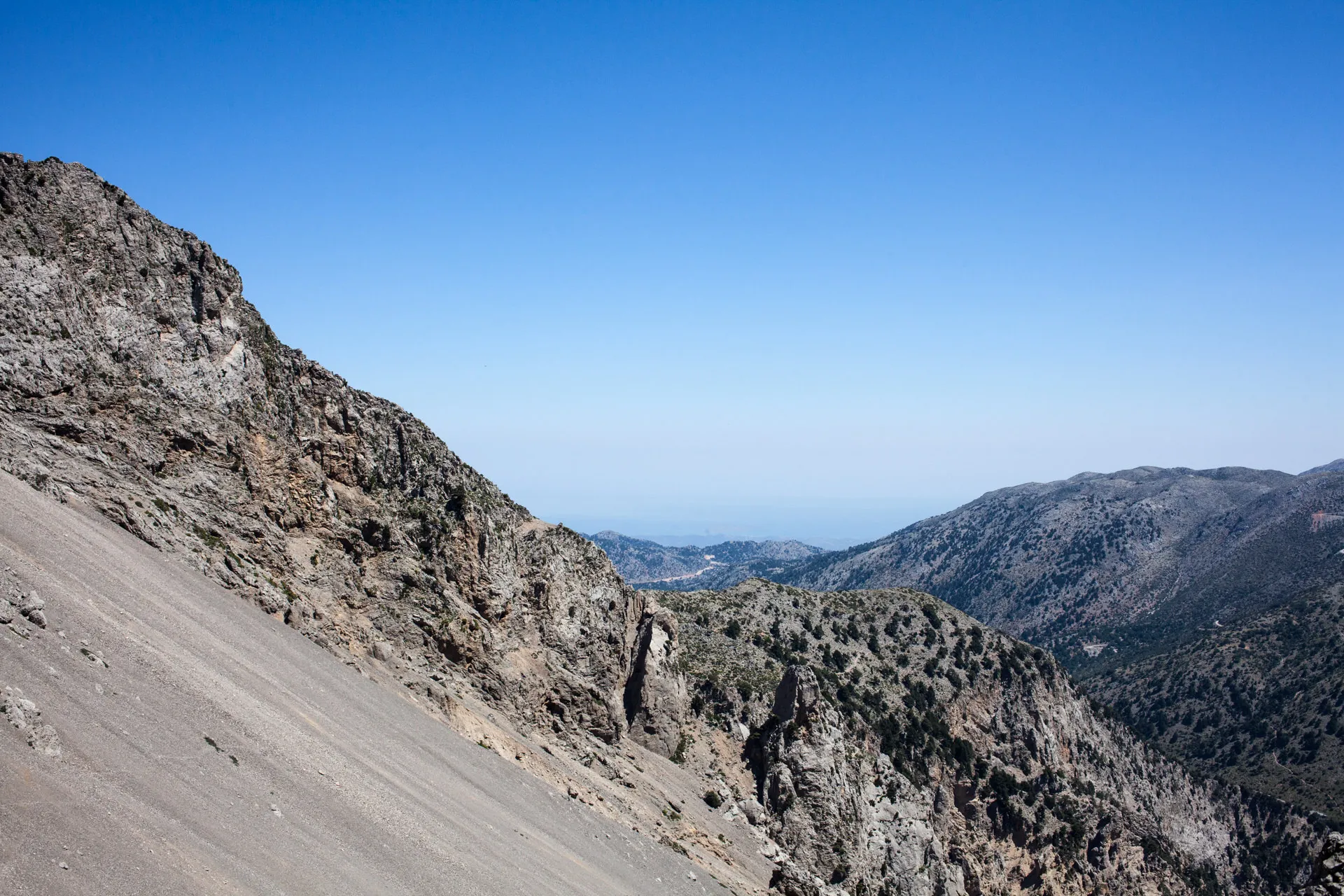 Hike to Gigilos Summit