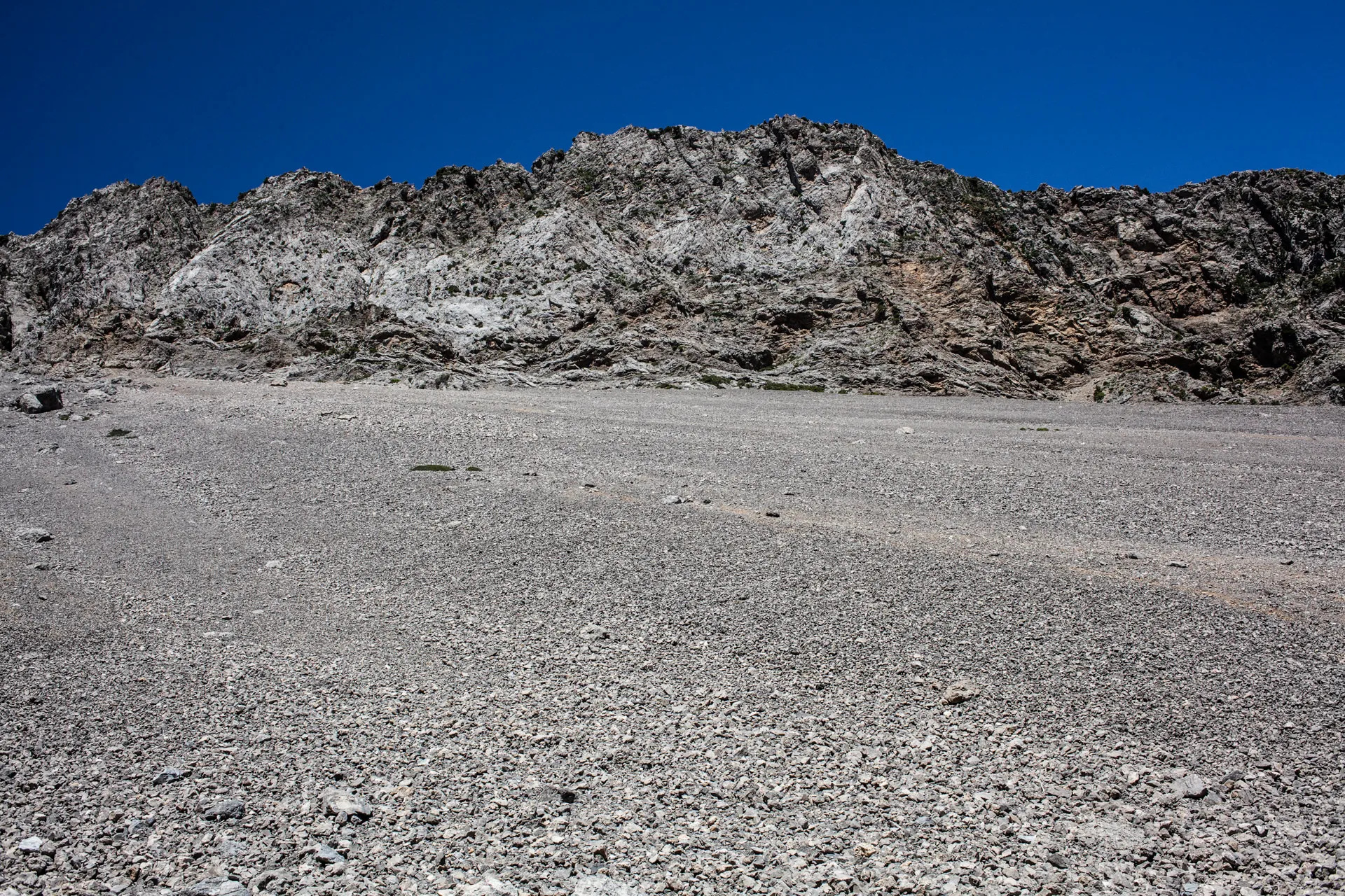 Hike to Gigilos Summit