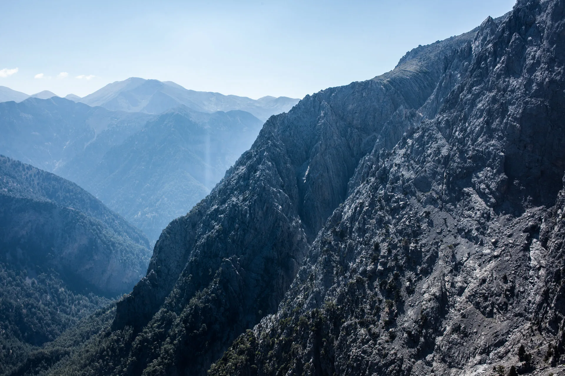Hike to Gigilos Summit