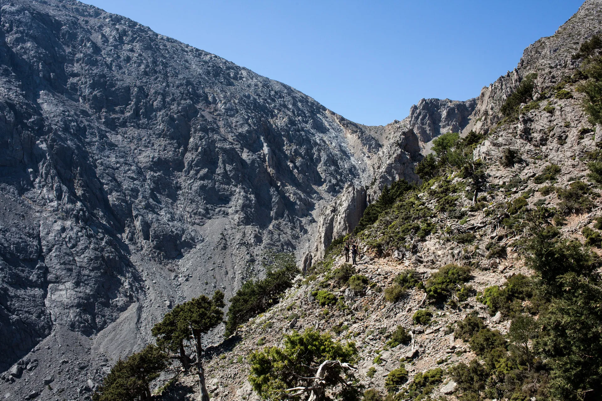 Hike to Gigilos Summit