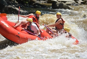 White Water Raft the Youghiogheny River in Ohiopyle