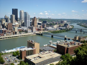 Photograph the City of Pittsburgh