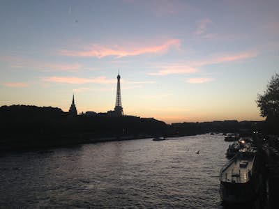 Stroll along the Seine River