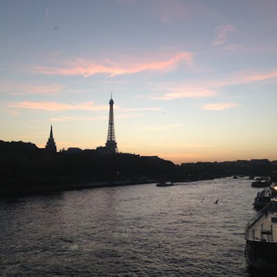Stroll along the Seine River