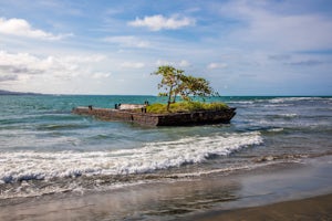 Relax at Playa Negra