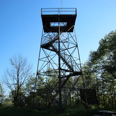 Hike to Frozen Head State Park Fire Tower 