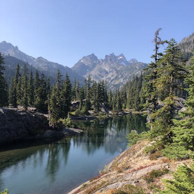 Spectacle Lake via Pete Lake Trail