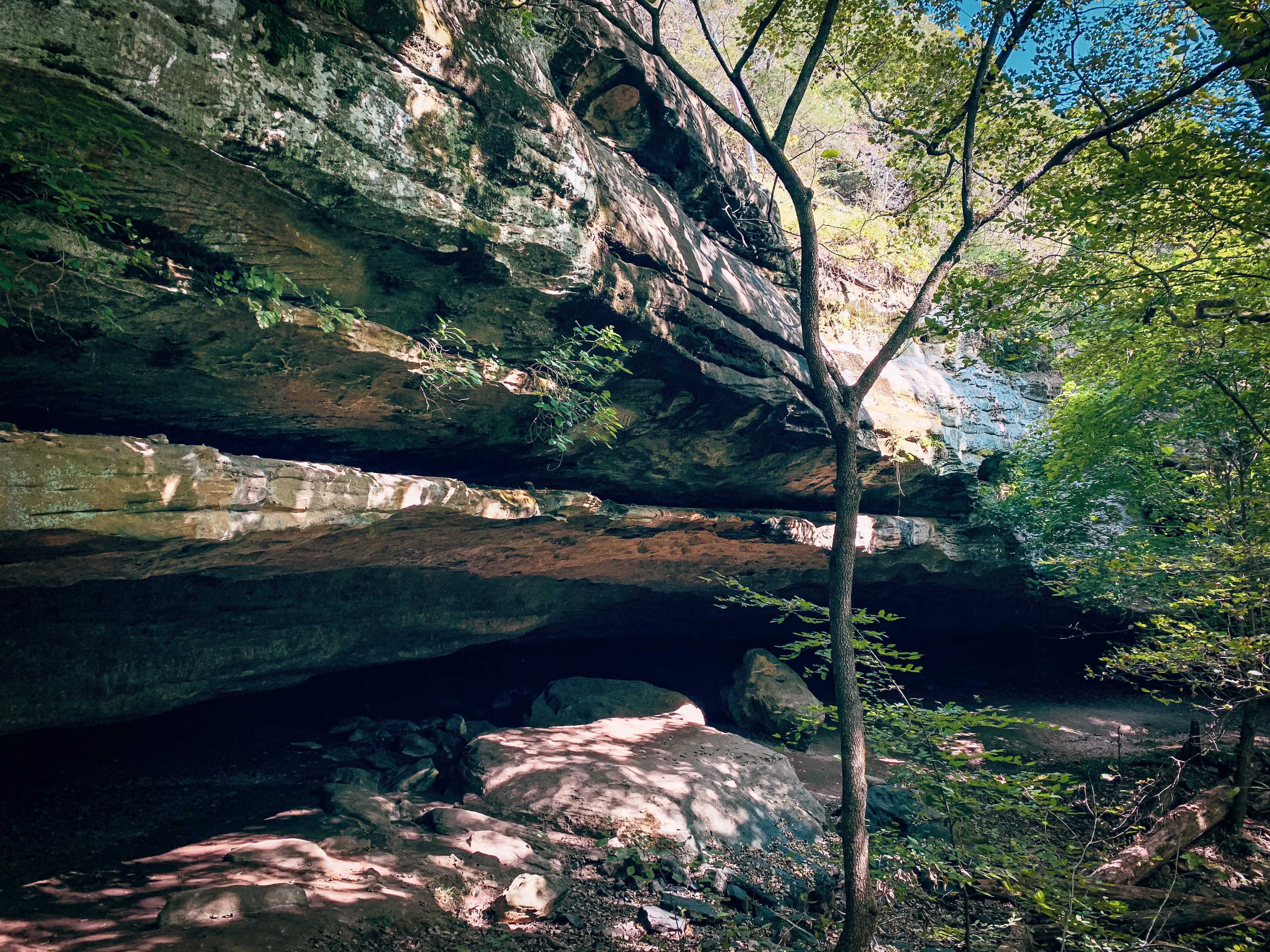 Hike to Hawk's Cave