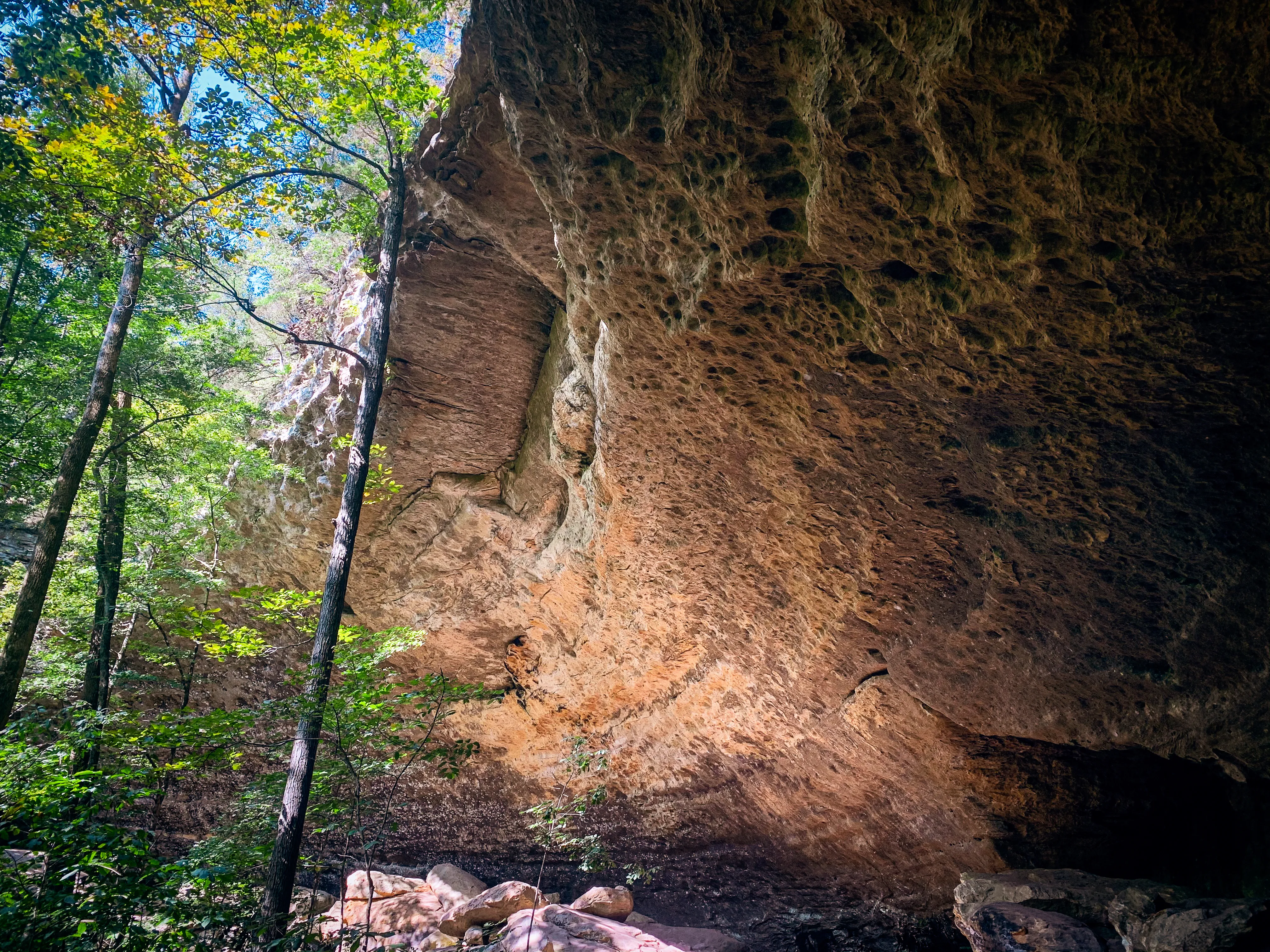Hike to Hawk's Cave
