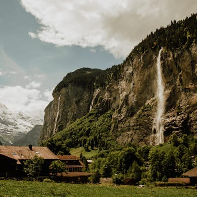 Explore the Valley of Lauterbrunnen