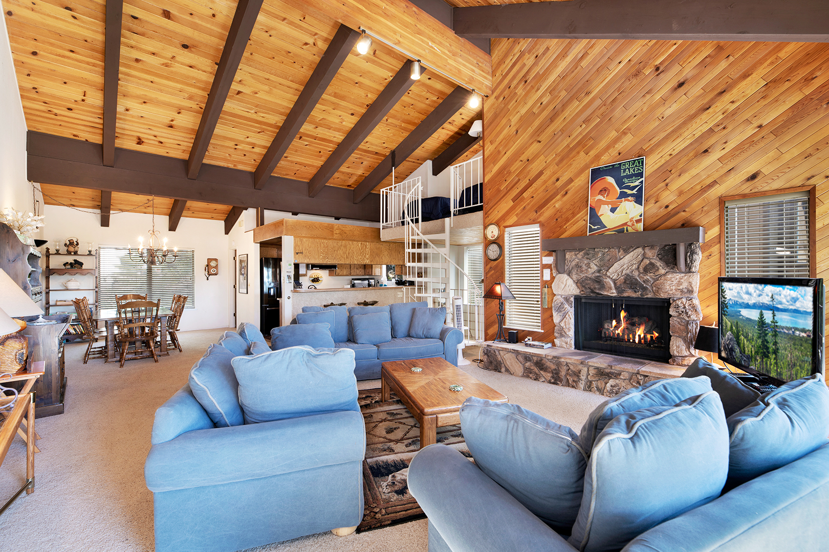 Photo of Quiet Getaway Near Beaches, Skiing & Dining