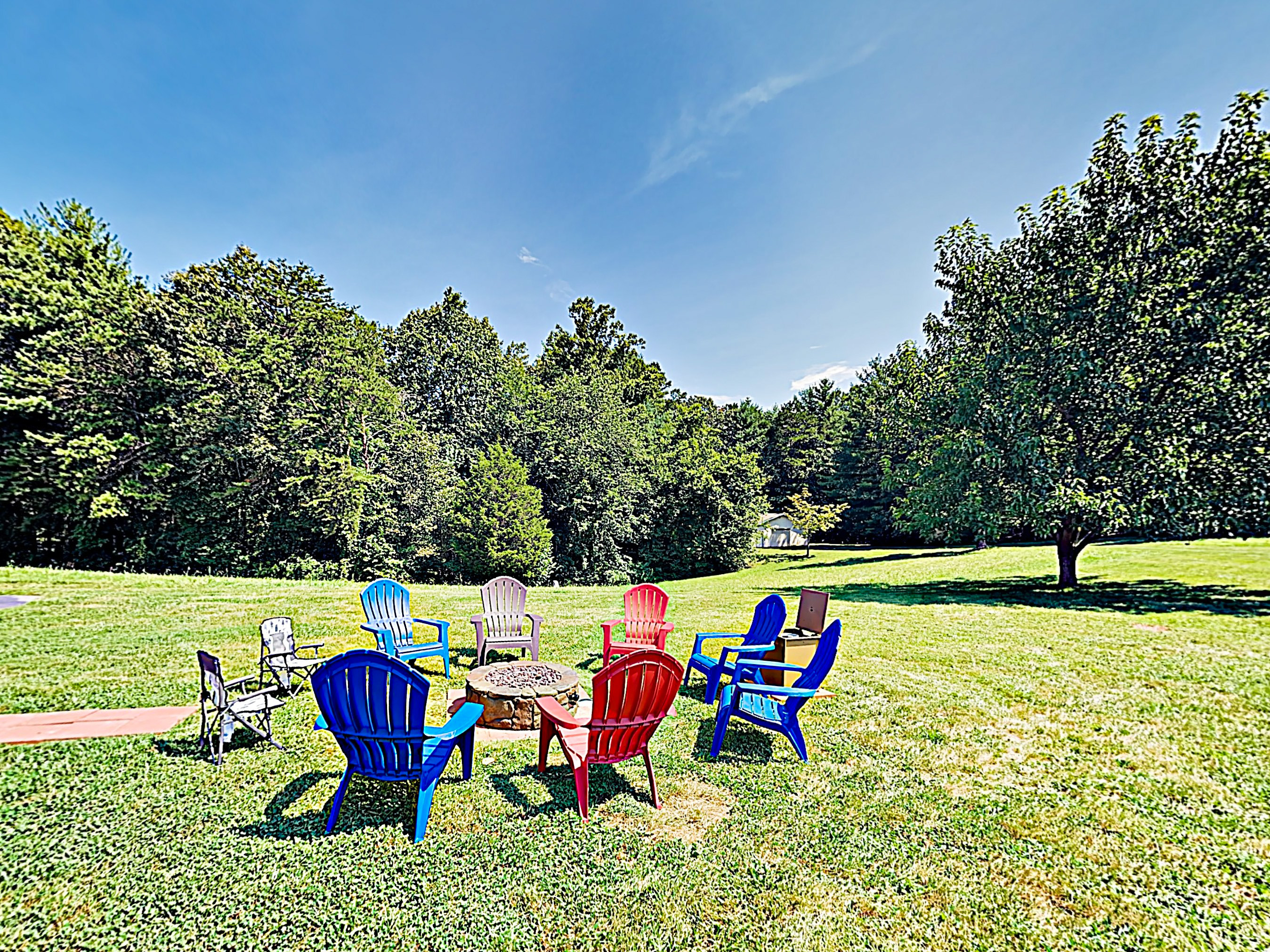 Photo of Rural Retreat Private Country Home On 20+ Acres!