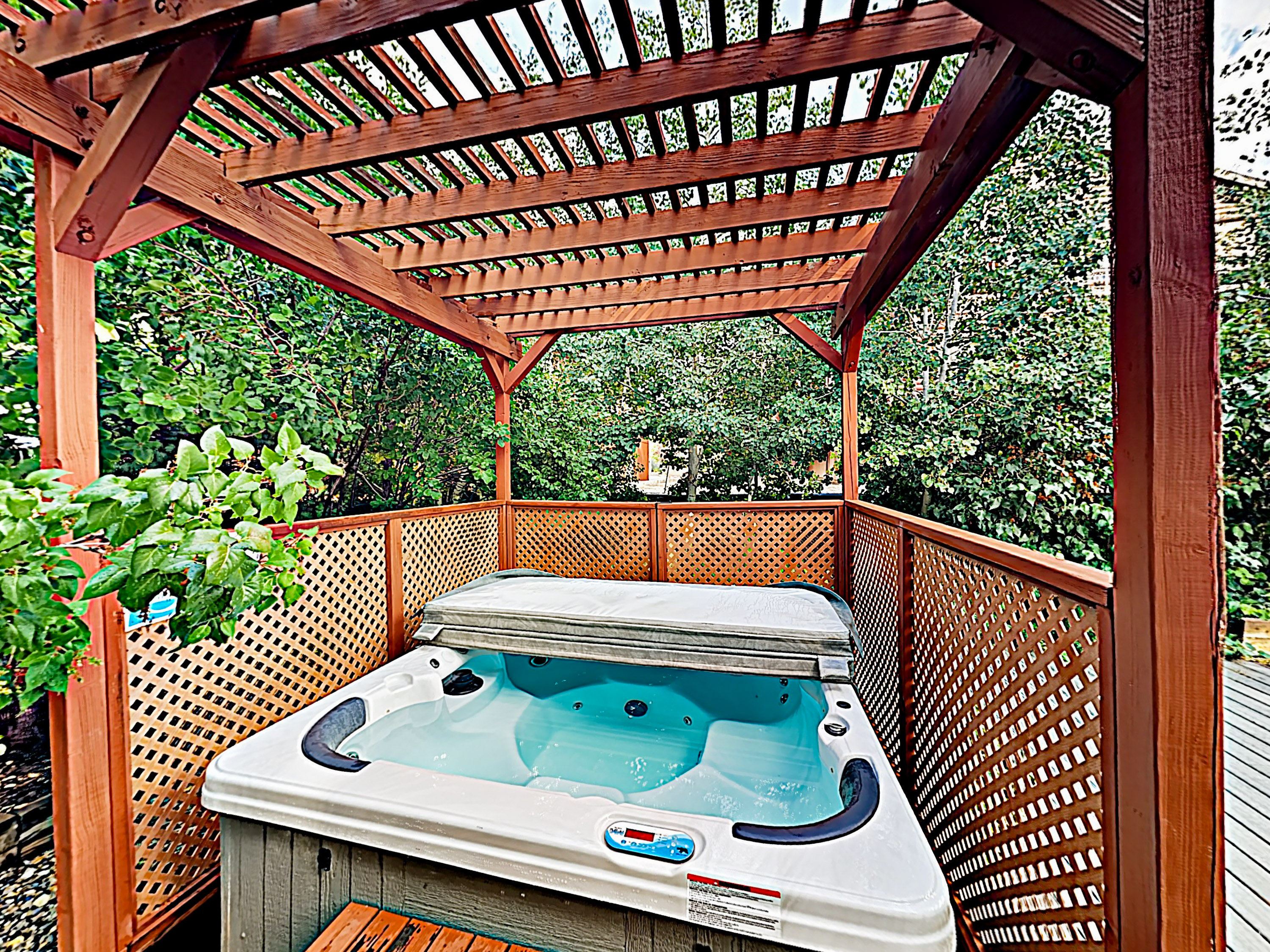 Photo of Custom Retreat W/ Hot Tub & Garage