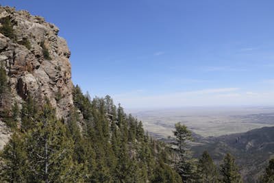 Hike Cheyenne Mountain
