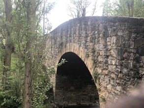Explore the Riverside Walk in Pamplona