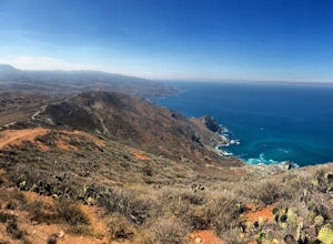 Day Hike across Catalina: Two Harbors to Avalon