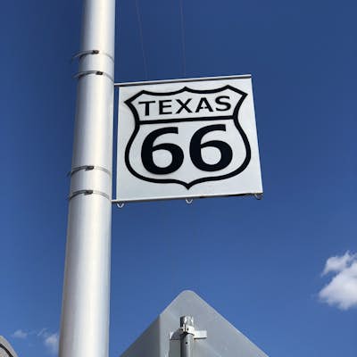 Explore the Route 66 Historic District of Amarillo