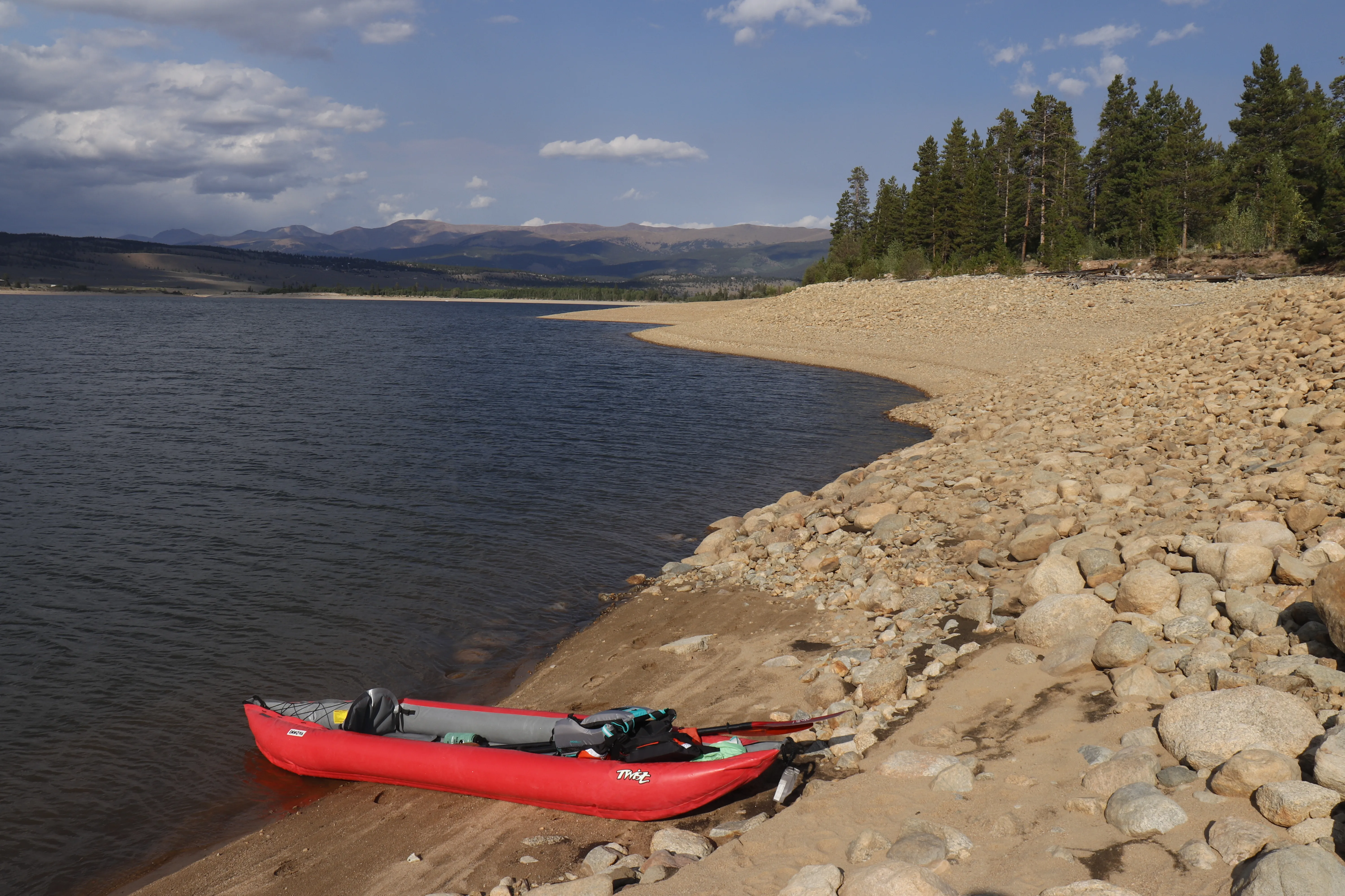 Kayak Twin Lakes