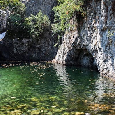 Hike to the natural swimming pools of Fonias