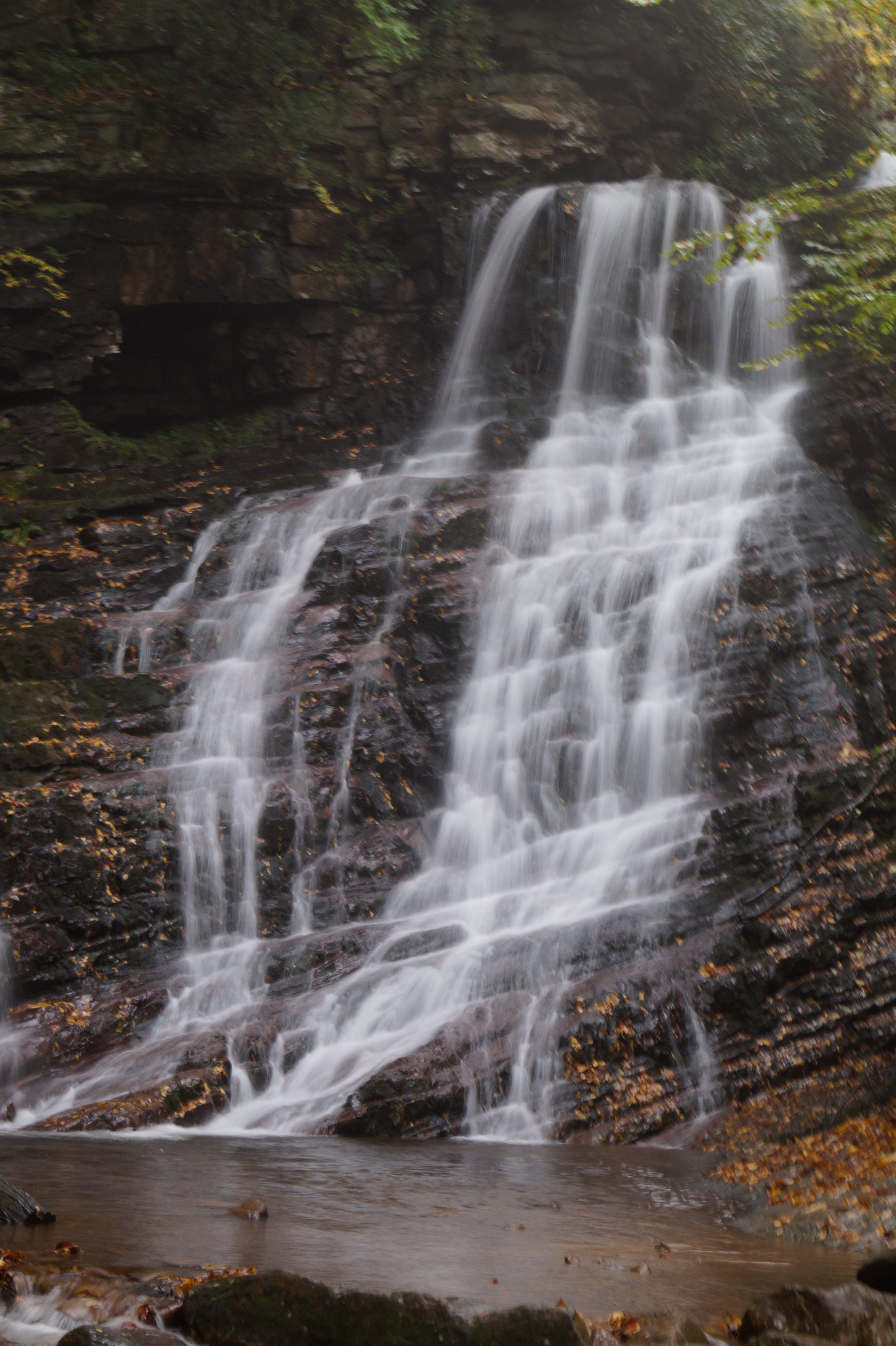 Hike to Margarette Falls