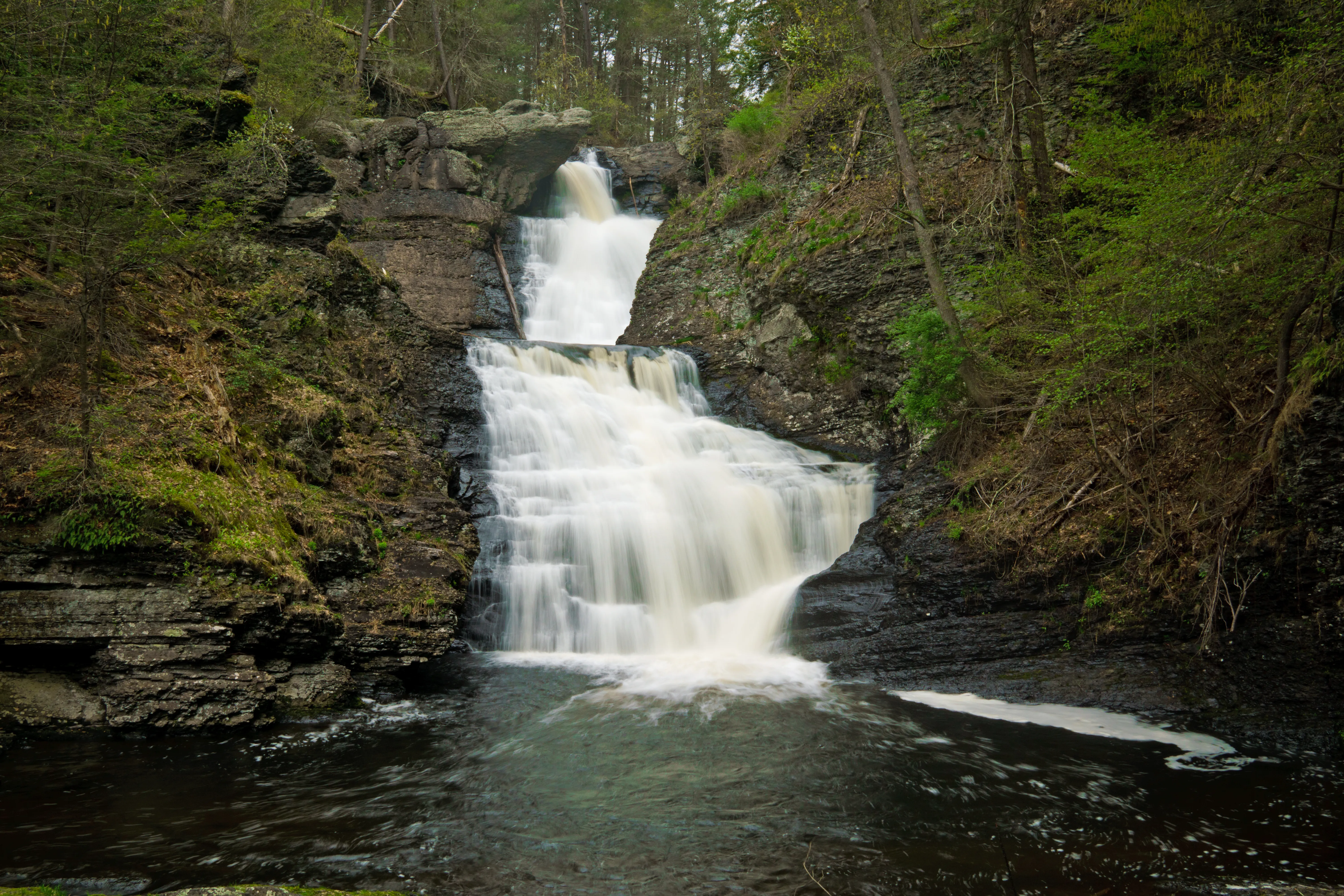 Raymondskill Falls