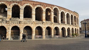 Explore Verona Arena