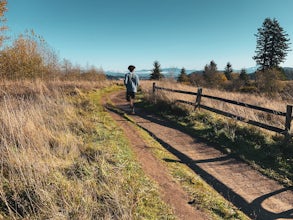 Hike Powell Butte Nature Park