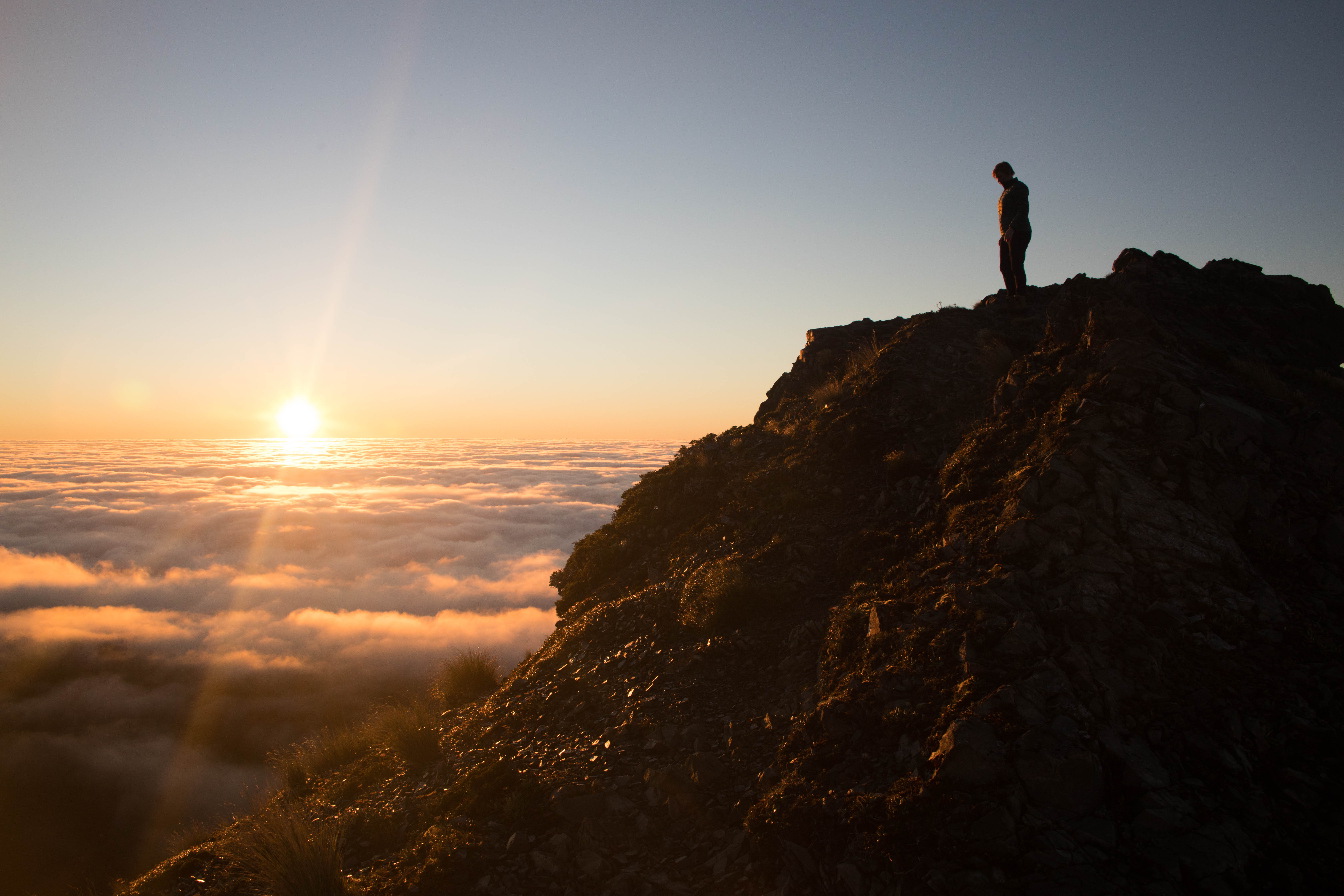 Hike to Sunrise Hut
