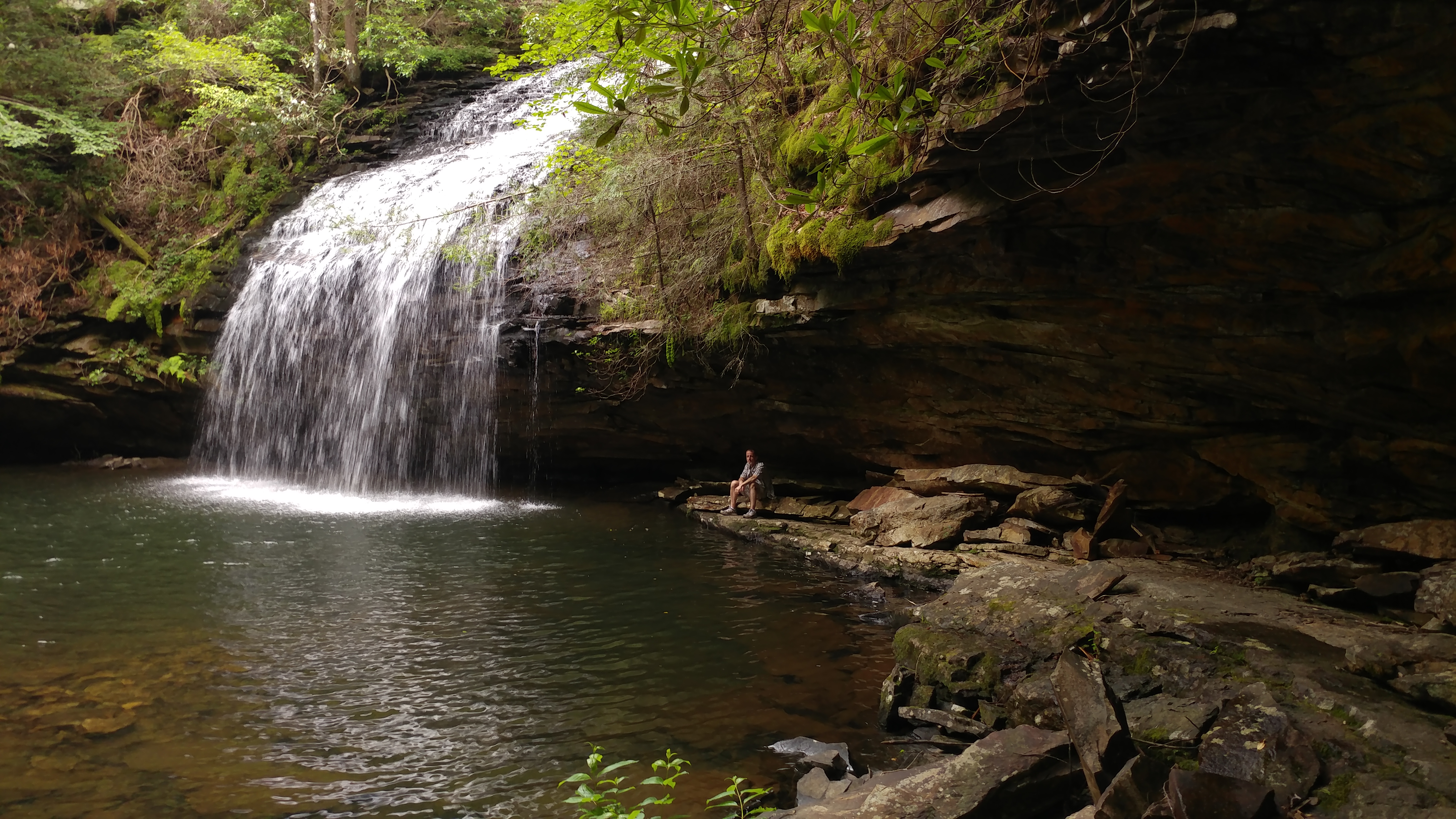 Hike to Stinging Fork Falls 