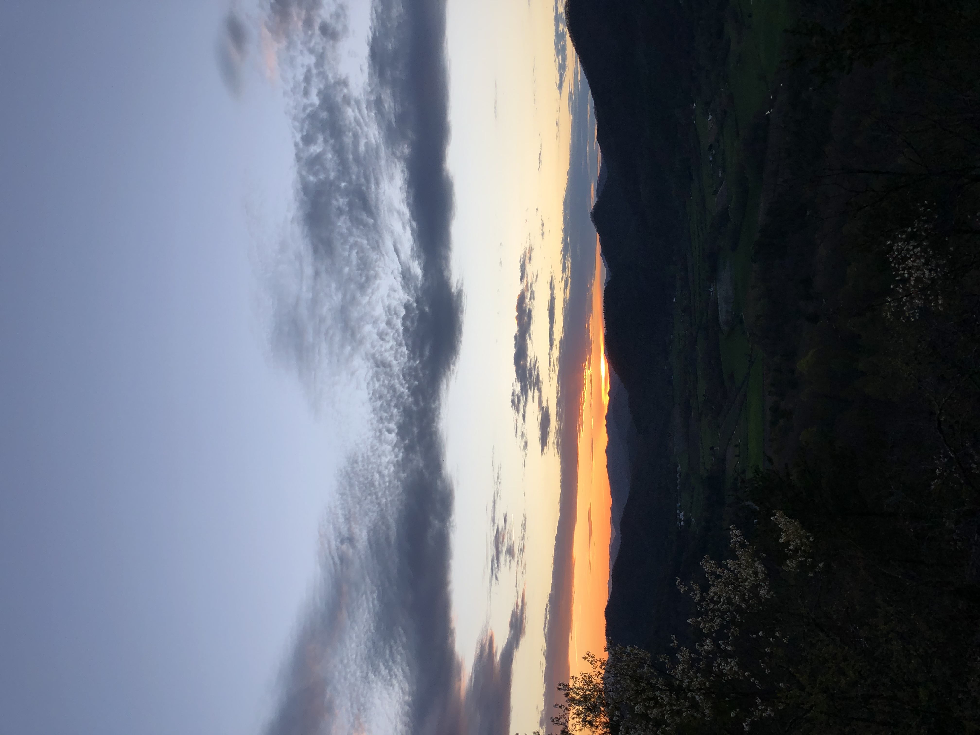 Hike the James E. Edmond trail to Lookoff Mountain Overlook