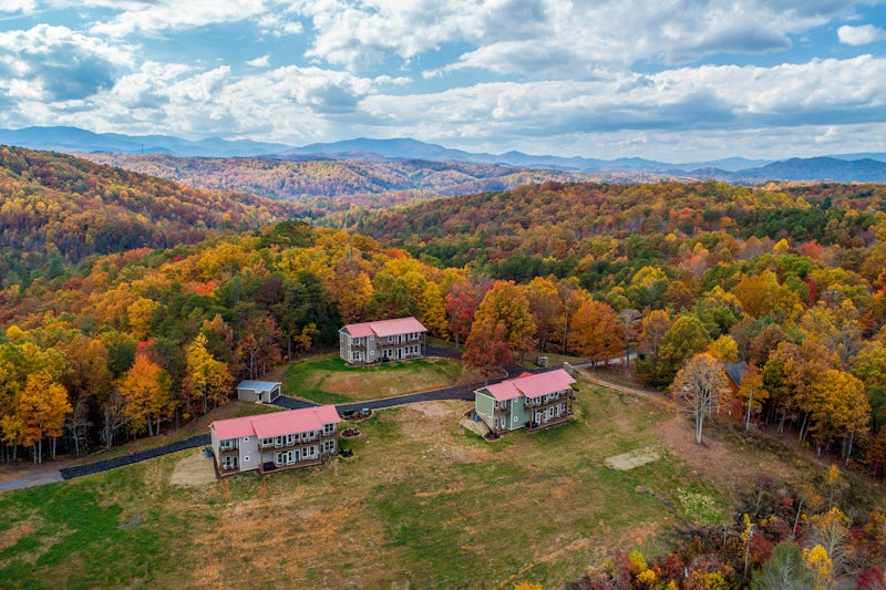 Photo of The Summit Of Locust Ridge | Luxe 3 Cabin Retreat