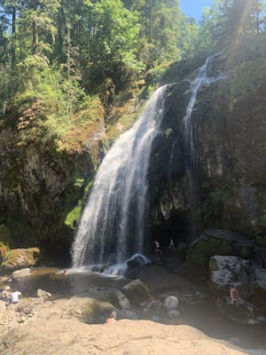 Hike to Little Mashel Falls 