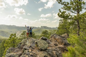 12 Awesome Adventures in South Dakota and Wyoming