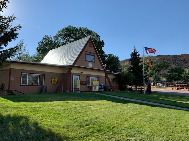 Lodging at Flaming / Manila KOA Journey in Manila, Utah