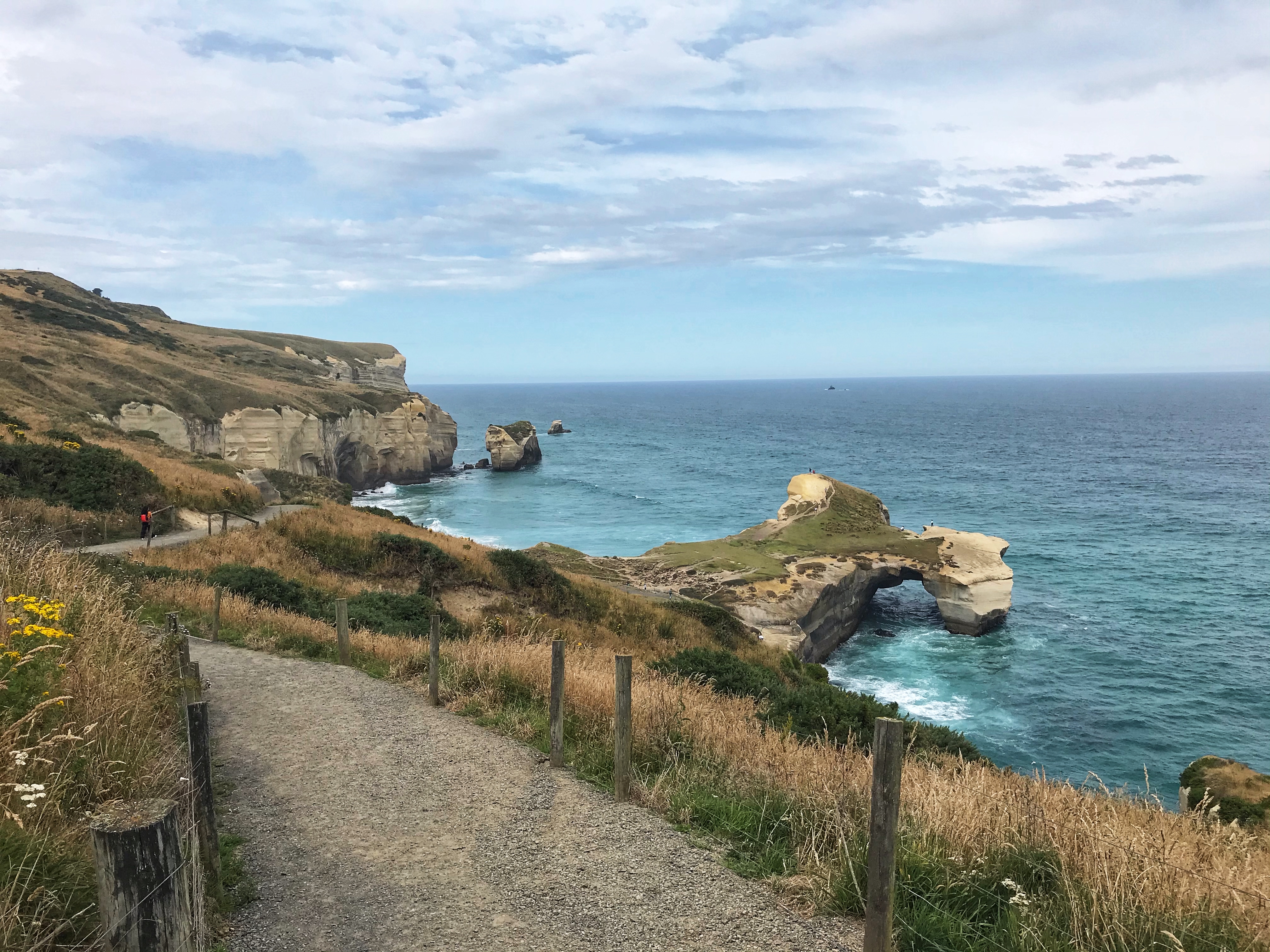 Hike to Tunnel Beach