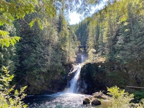 Touring the Cedar River Watershed 